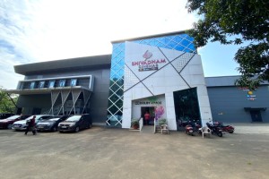 Shivadham Cinemas in Kodungallur